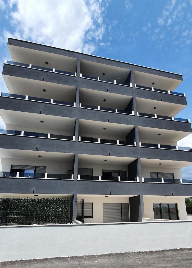 Apartments Elite Trogir Exteriör bild